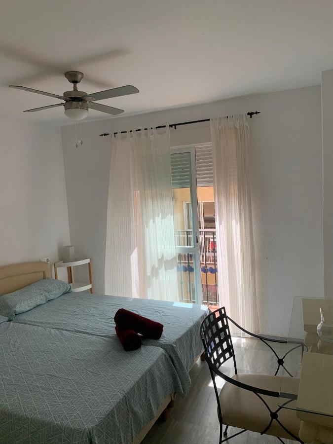 Carihuela 74 Apartment Torremolinos Bagian luar foto